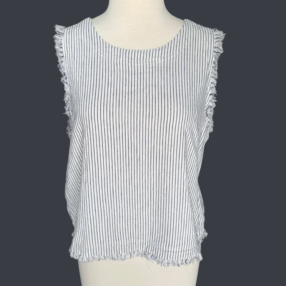 Women's Sleeveless Top Size Medium Altar'd State Blue & White Stripe Button Back
